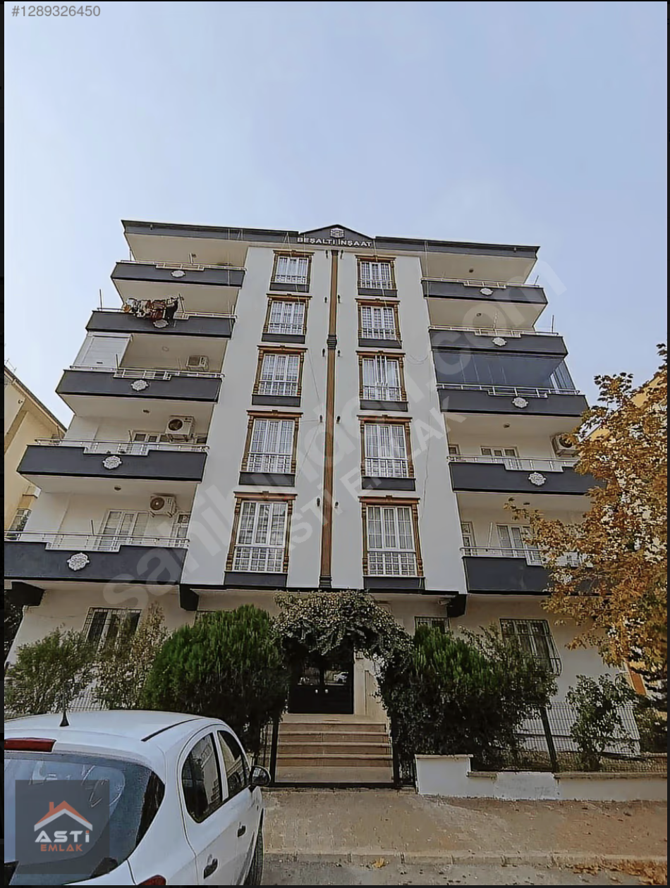 ASTİ GROUPTAN YEDİTEPE 2+1 GARAJLI DAİRE